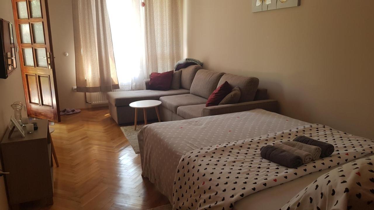 Apartmani V&F Vrnjačka Banja Exterior foto